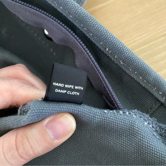 Jacobs by Marc Jacobs Top Zip Canvas Tote Bag Gray Canvas Suede Trim 17” X 11.5” - Picture 8 of 16